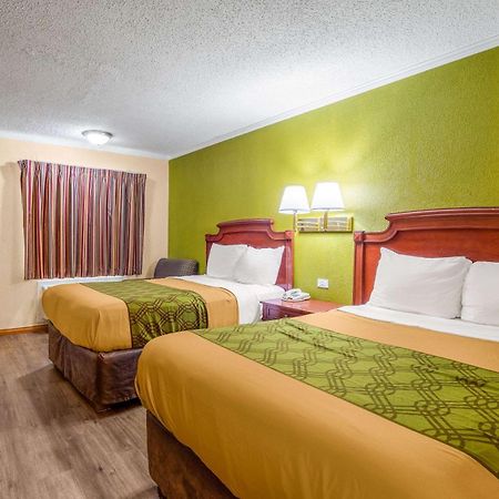 Rodeway Inn & Suites Fort Jackson Columbia Luaran gambar