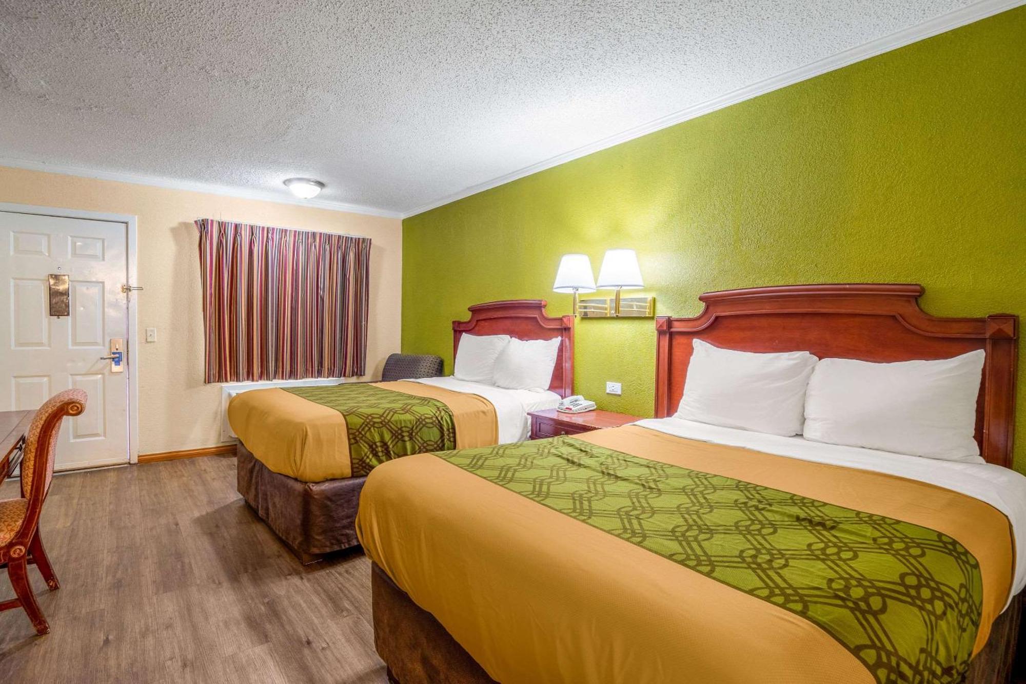 Rodeway Inn & Suites Fort Jackson Columbia Luaran gambar